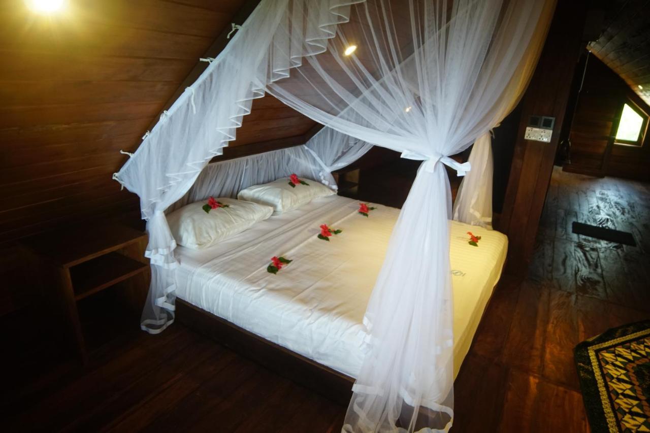 Turtle Bay Beach Resort Mirissa Exterior foto